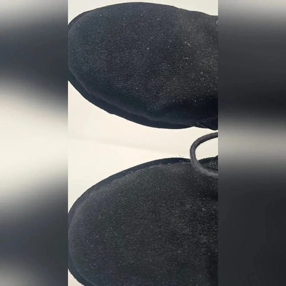 Tommy Bahama Women's Evert Black Suede Lace Up Bootie Sz 9 - Picture 7 of 13